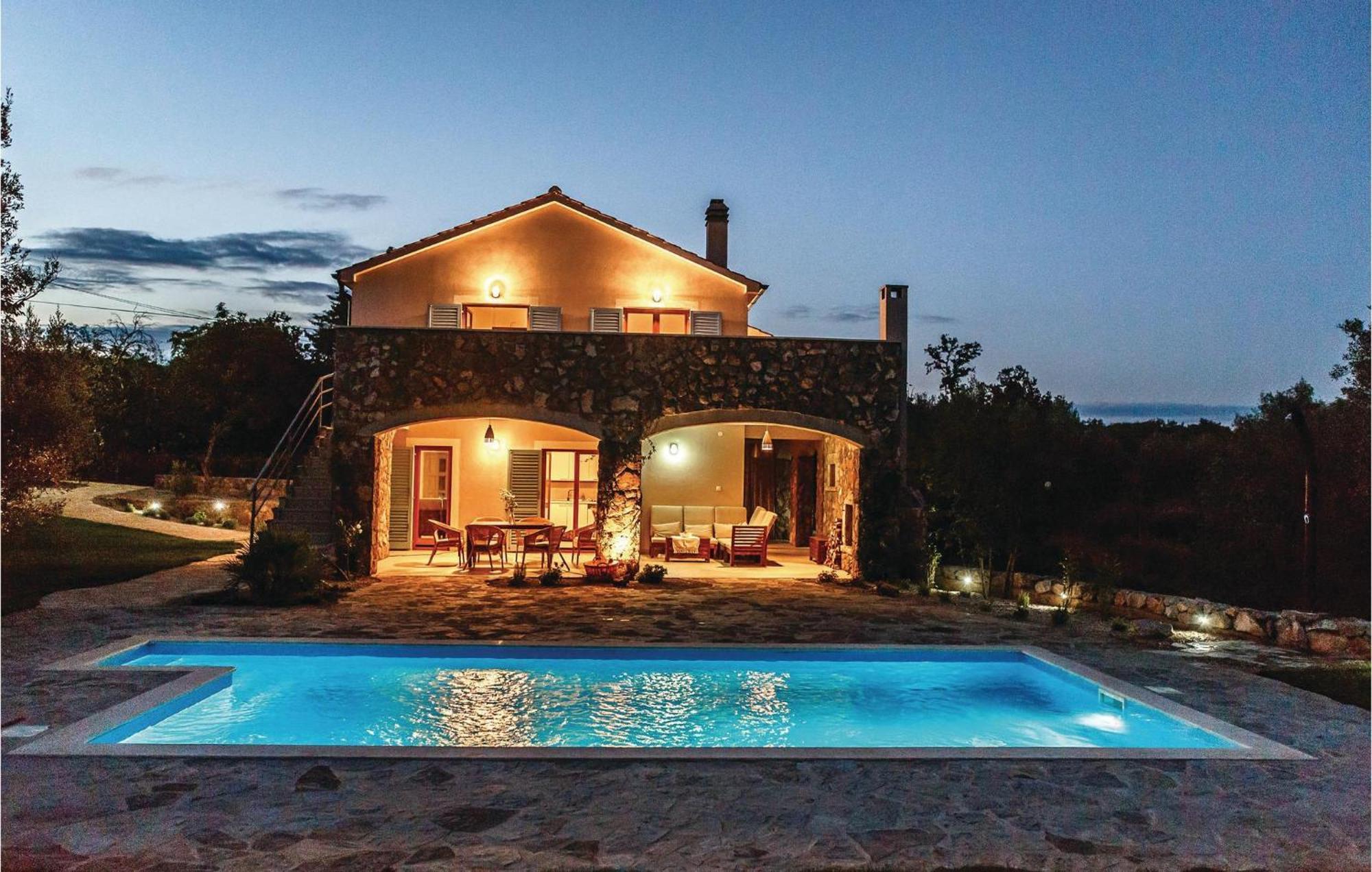 Nice Home In Zgaljici With Outdoor Swimming Pool Skrbcici Exterior photo